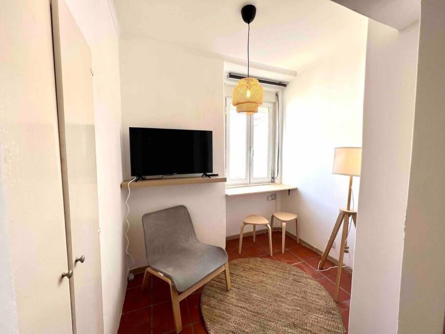 Studio In Estoril Near Beach Walk In 3 Min 외부 사진