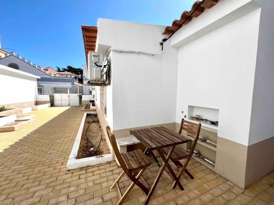 Studio In Estoril Near Beach Walk In 3 Min 외부 사진